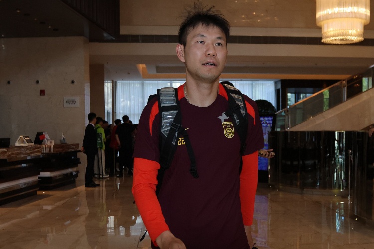 媒體人：如果李源一沒傷沒病進不了名單，在邏輯上講不出合理性
